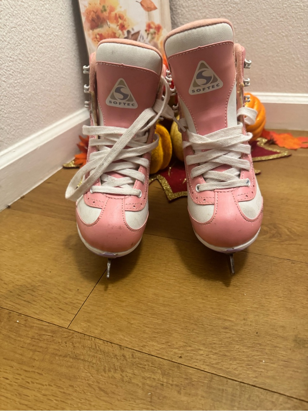 Kids Pink Ice Skates - Youth Figure Skates